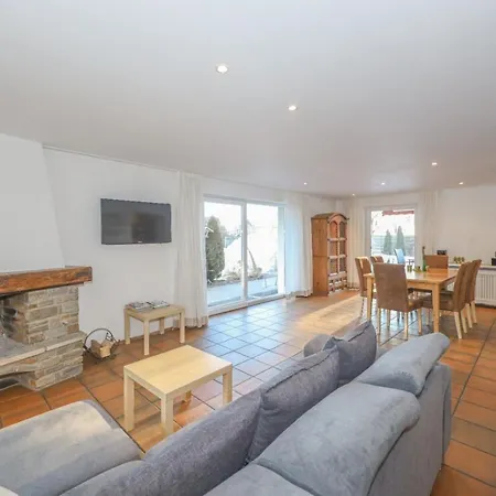 Appartementhaus Alpina 아파트