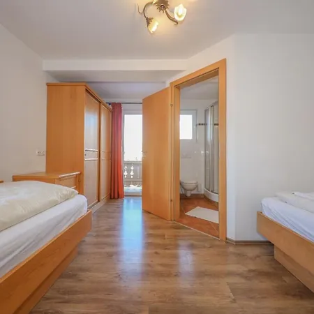 Appartementhaus Alpina 아파트 *