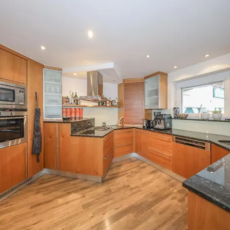 Appartementhaus Alpina Апартаменты *